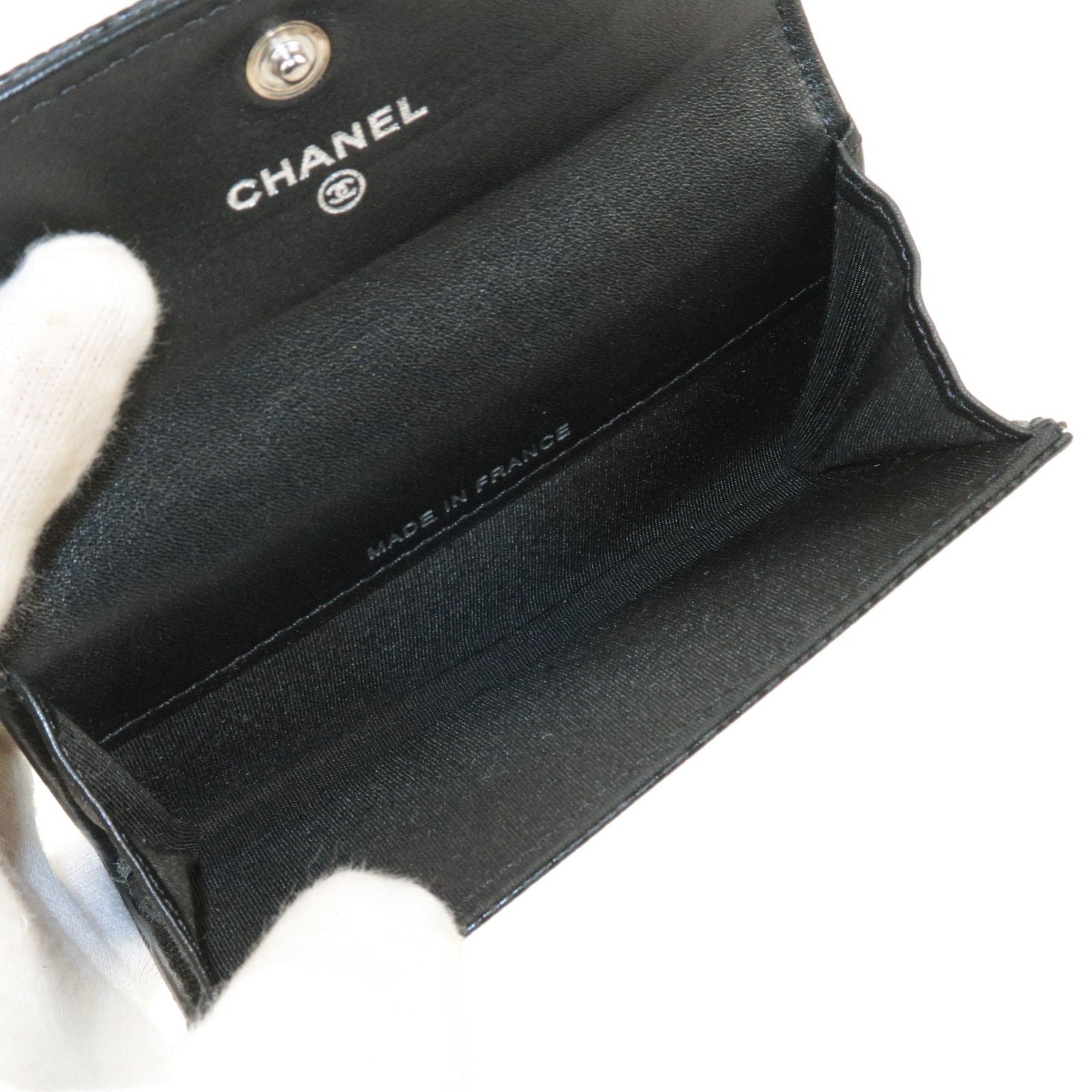 CHANEL-COCO-Mark-Caviar-Skin-Card-Case-Card-Holder-Black-A50074