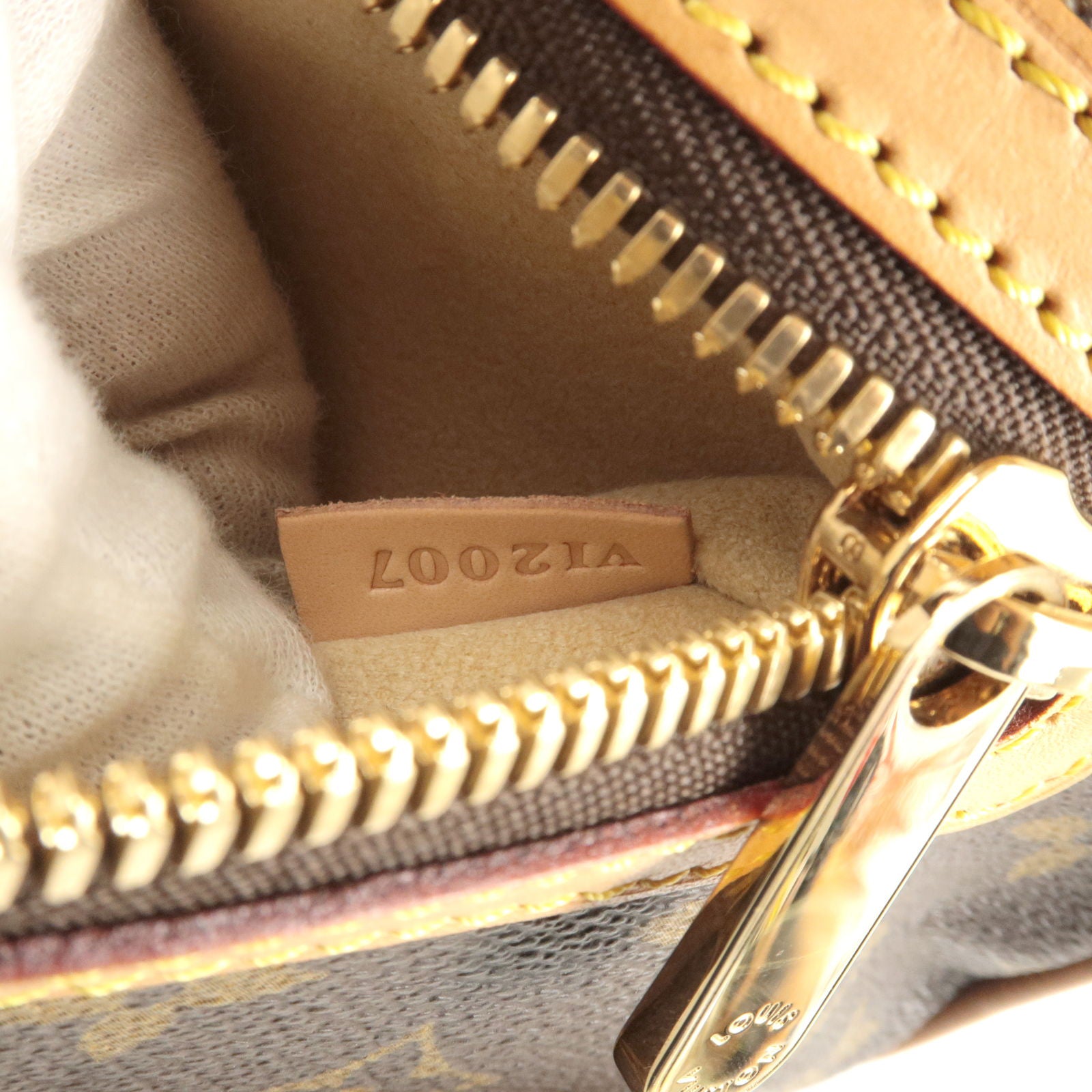 The Messenger Bag Travels With MeLouis Vuitton Hudson GM Bag