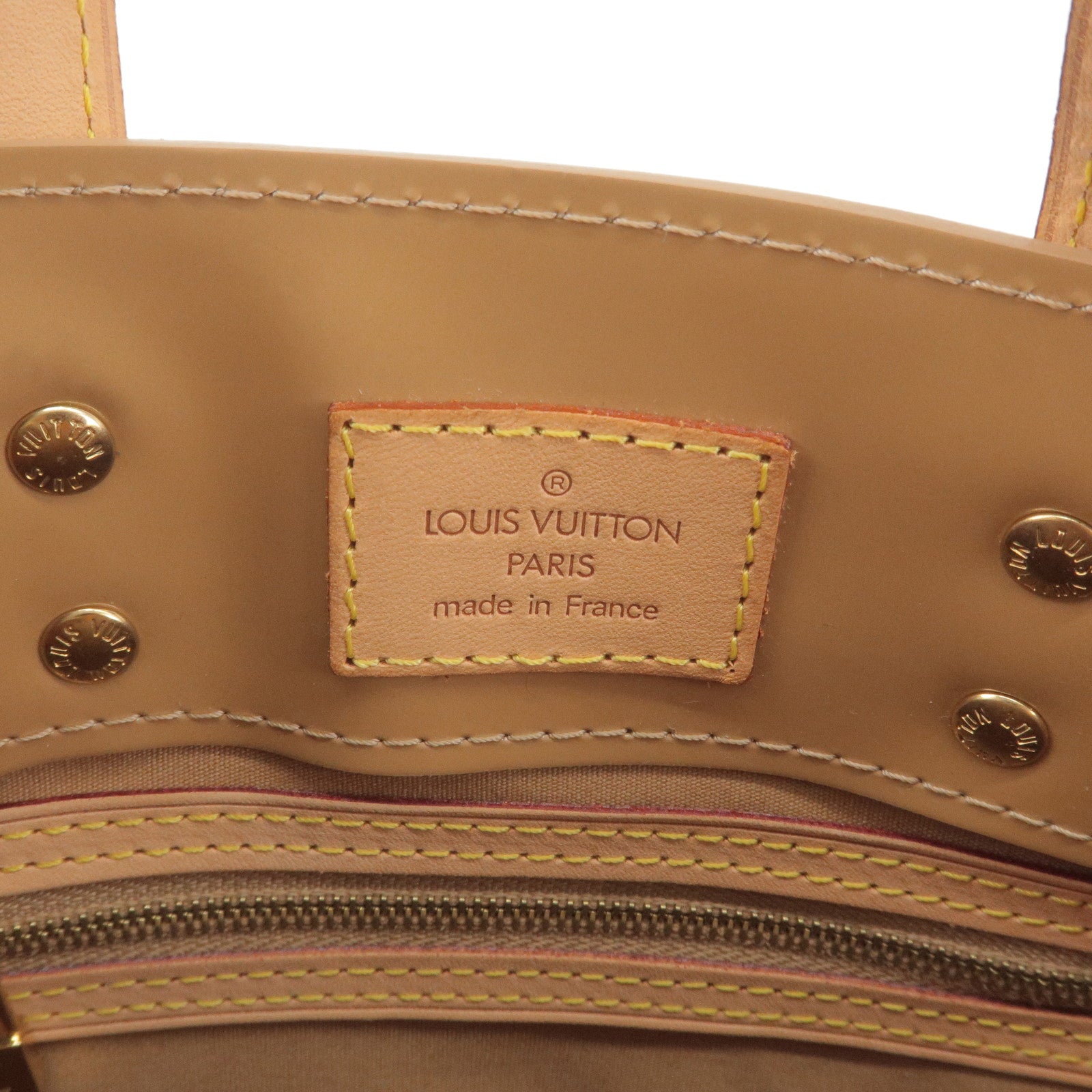 Louis Vuitton, Bags, Louis Vuitton Noisette Monogram Vernis Zippy Wallet
