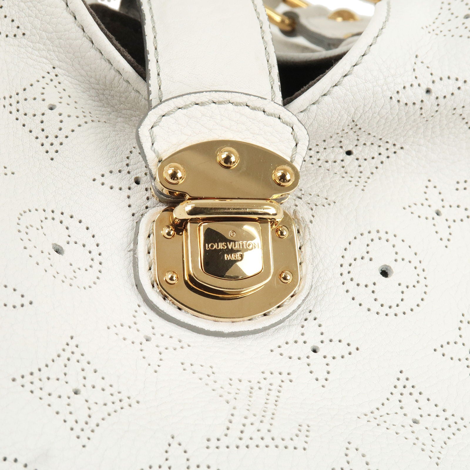 Louis Vuitton Off White Monogram Mahina Leather XL Bag