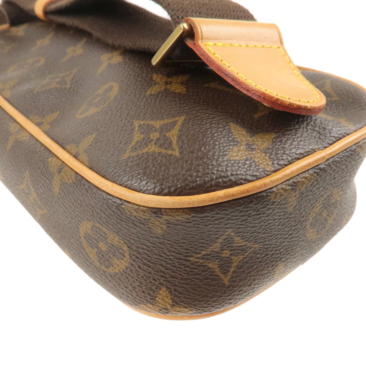 Louis Vuitton Monogram Pochette Gange Cross Body Bag M51870