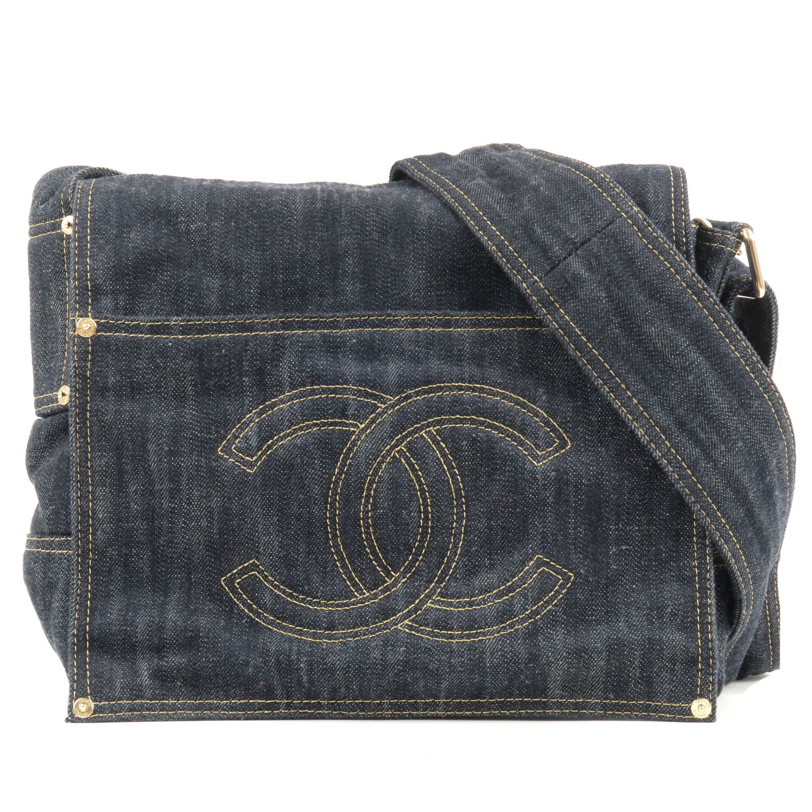CHANEL-CC-Sparkling-Denim-Shoulder-Bag-Indigo-A31987