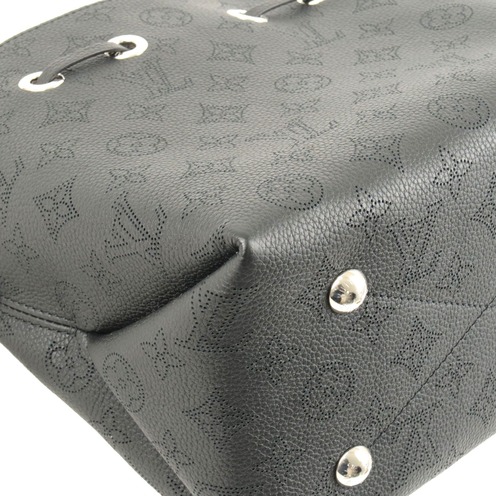 Louis-Vuitton-Monogram-Mahina-Bella-2Way-Bag-Noir-M57070 – dct