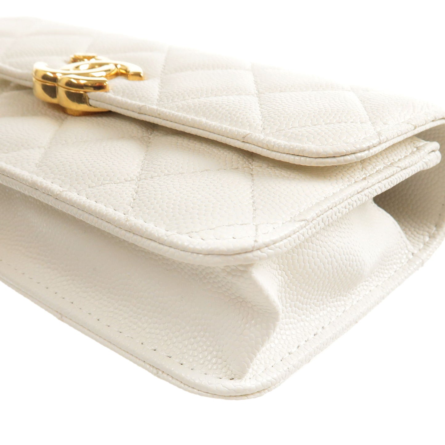 CHANEL Matelasee Caviar Skin 2Way Chain Shoulder Bag White