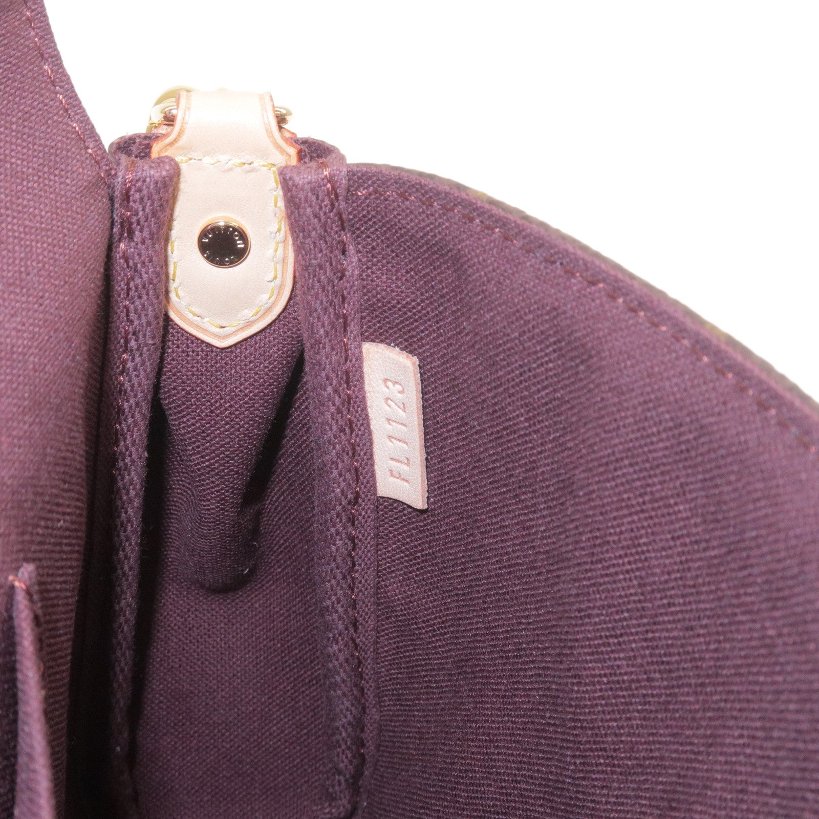 LV M40718 Favorite MM Shoulder Bag  Favorite mm, Favorite, Fashion handbags