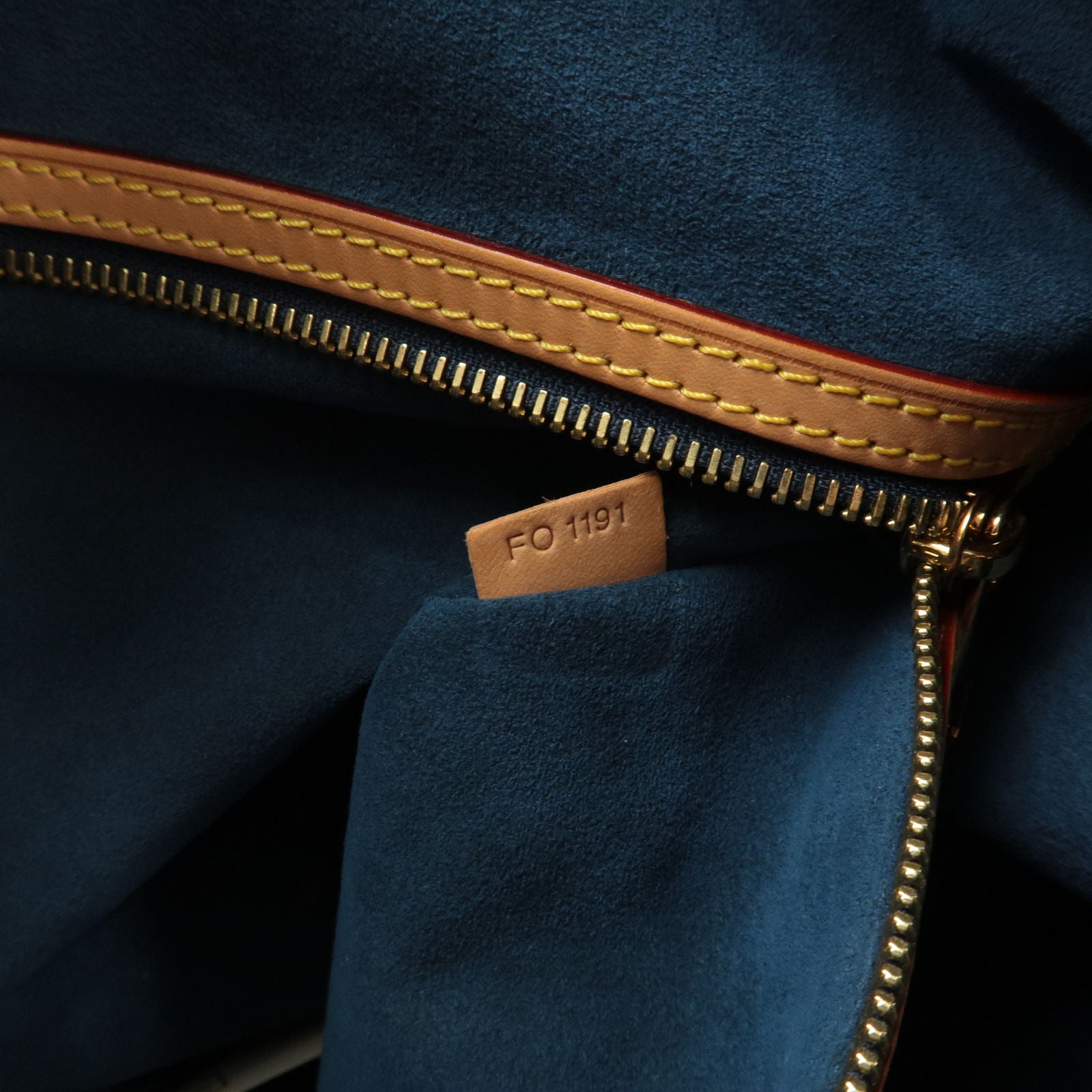 Louis-Vuitton-Monogram-Denim-Daily-GM-Shoulder-Bag-M40493 – dct-ep_vintage  luxury Store