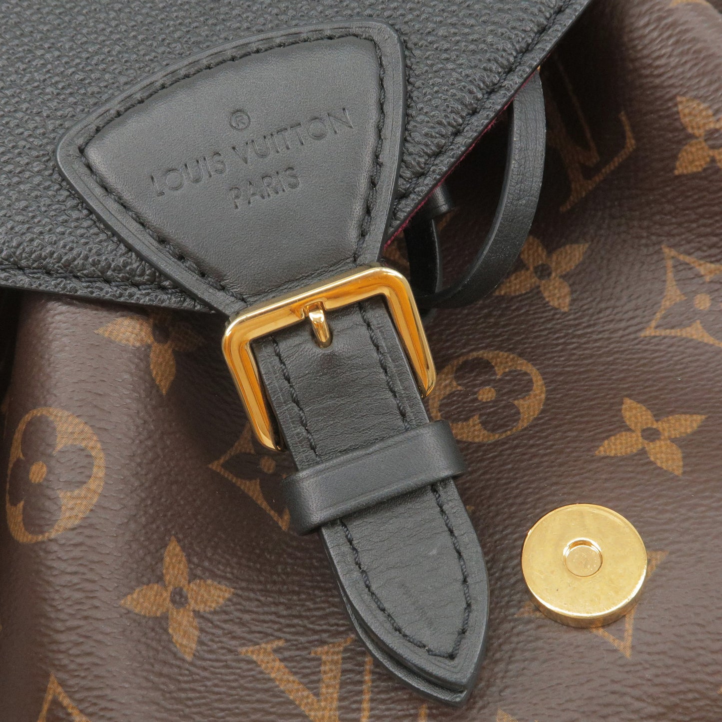 Shop Louis Vuitton Montsouris pm (M45515) by LESSISMORE☆