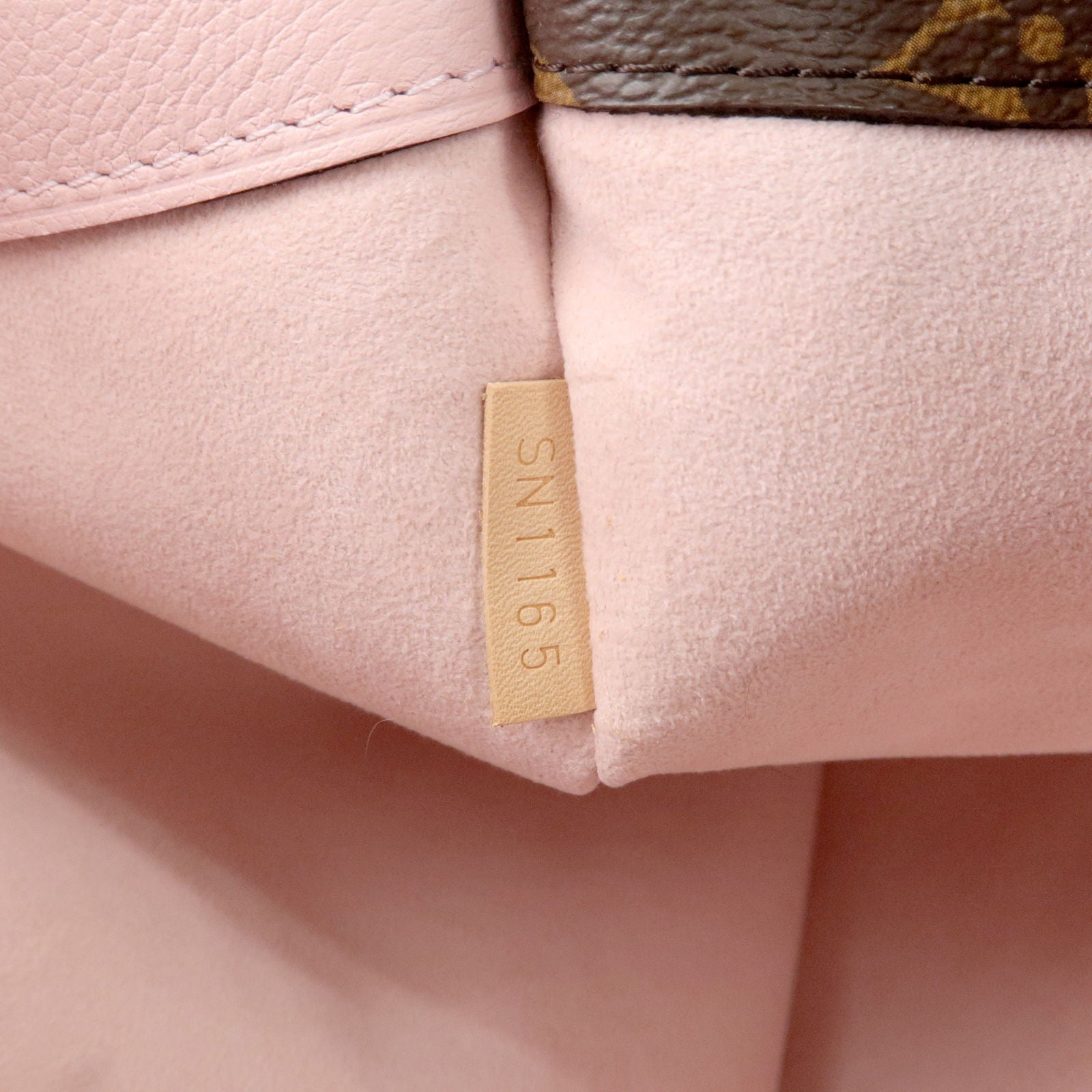 Louis Vuitton Tote Pallas Monogram Pink in Canvas/Calfskin with