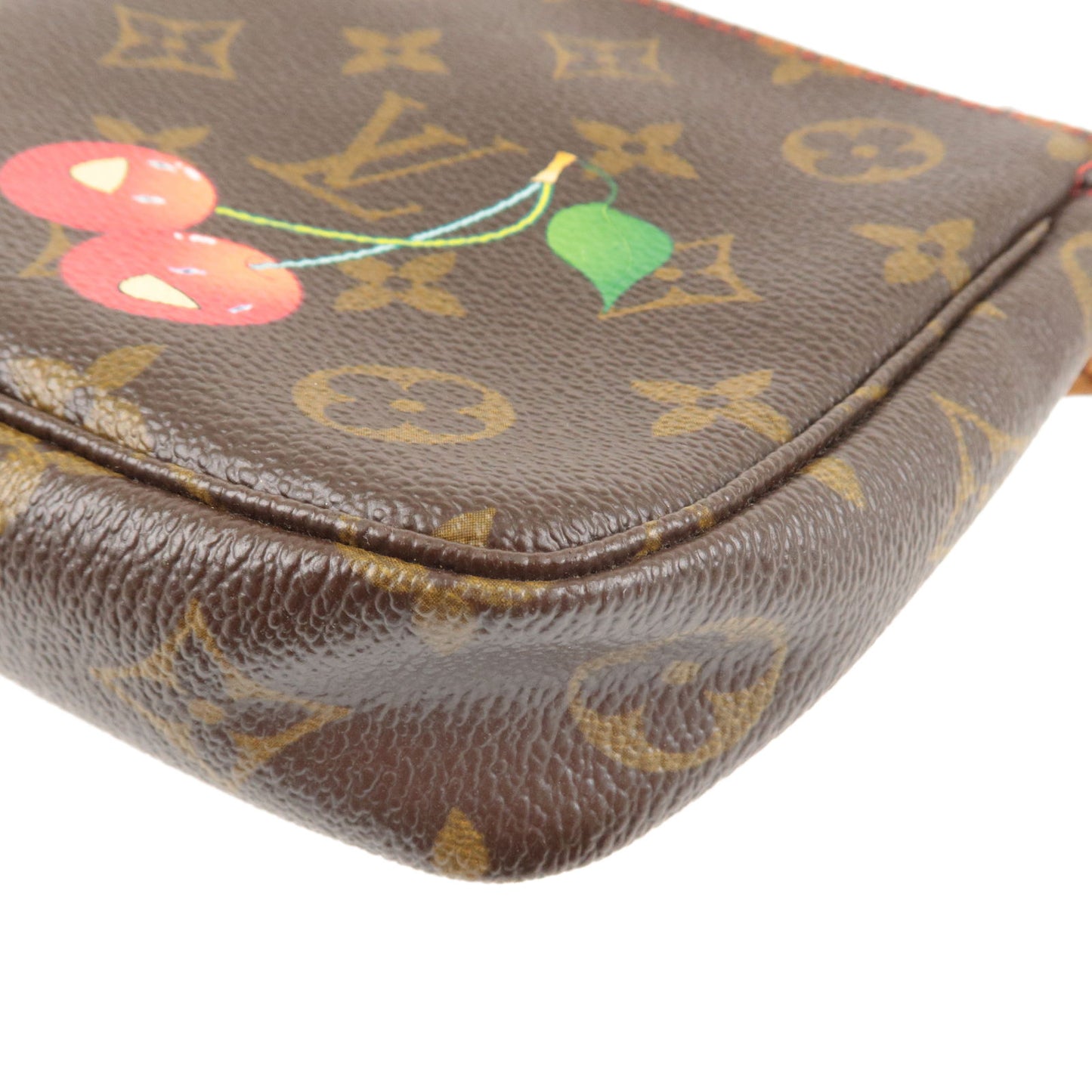 Louis-Vuitton-Cherry-Blossom-Pochette-Accessoires-Pouch-M95008