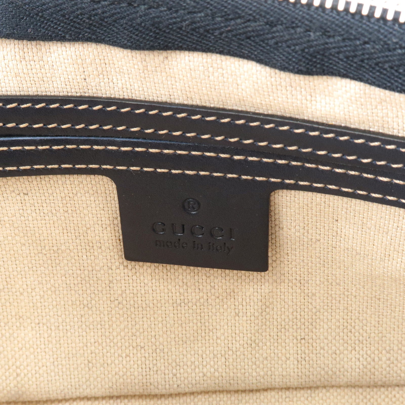GUCCI Vintage Supreme Monogram Navy Cosmetic Bag