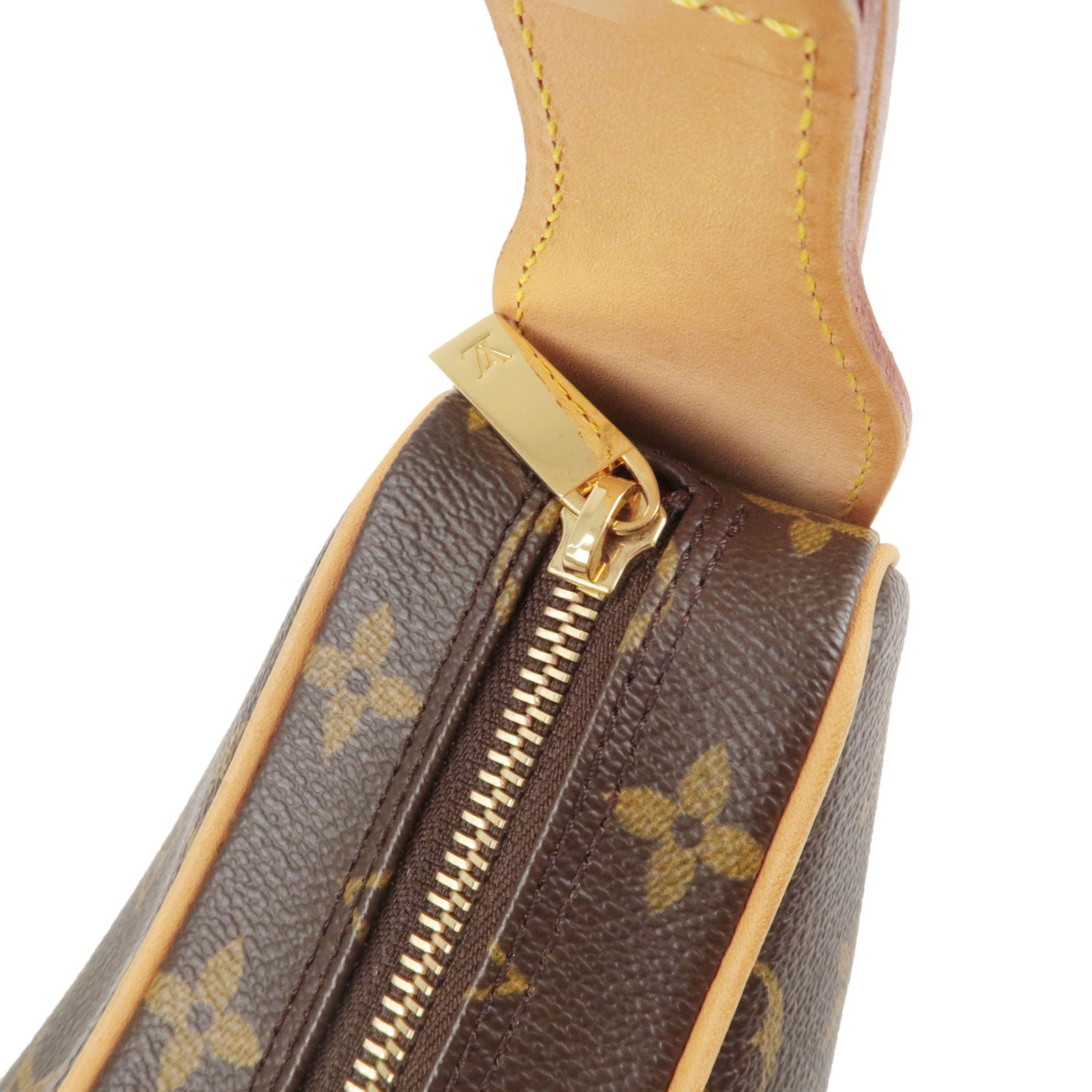 LOUIS VUITTON Louis Vuitton Monogram Pochette Croissant MM Brown M51512  Women's Canvas One Shoulder Bag