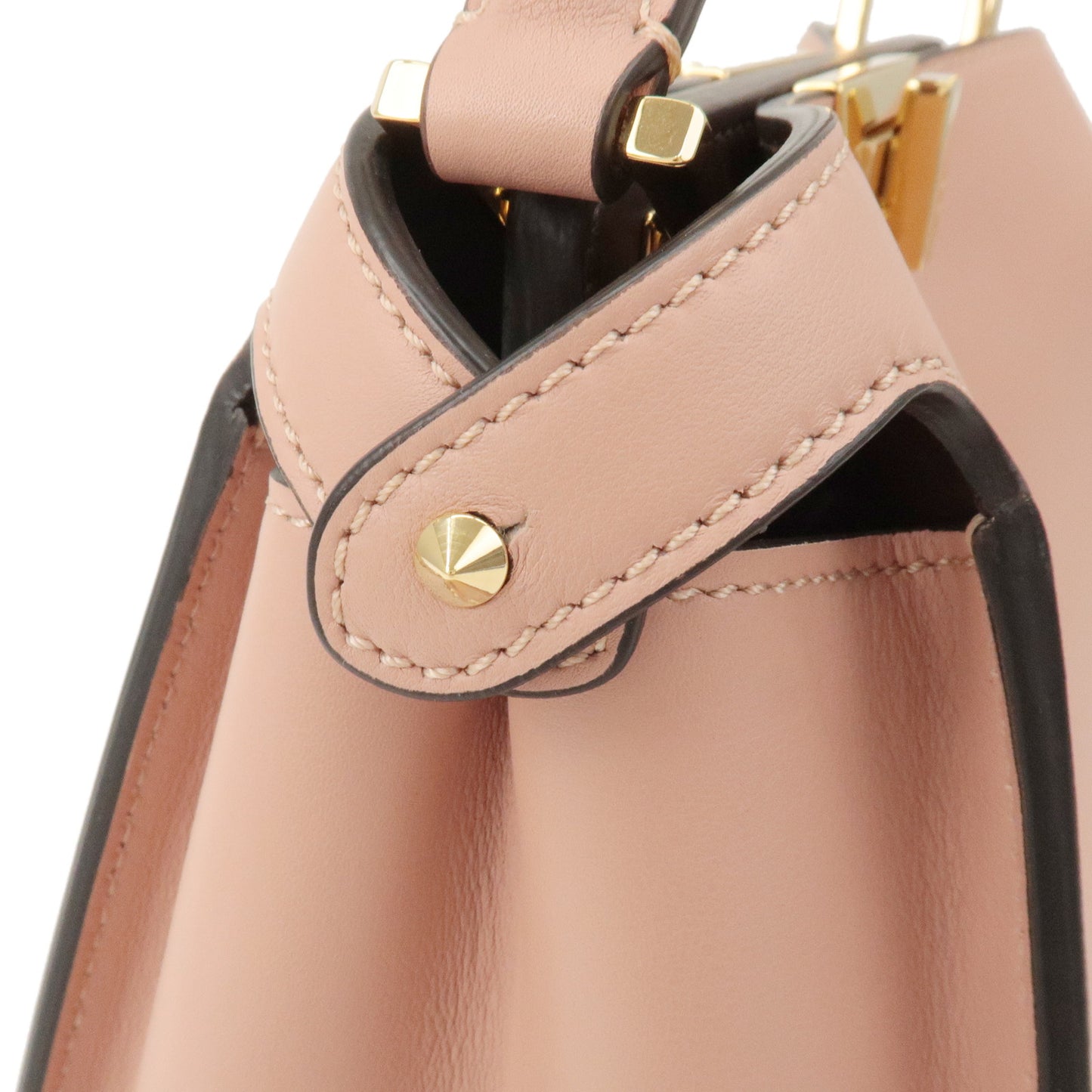 FENDI Peekaboo Iconic Essentially Leather 2Way Bag Pink 8BN302