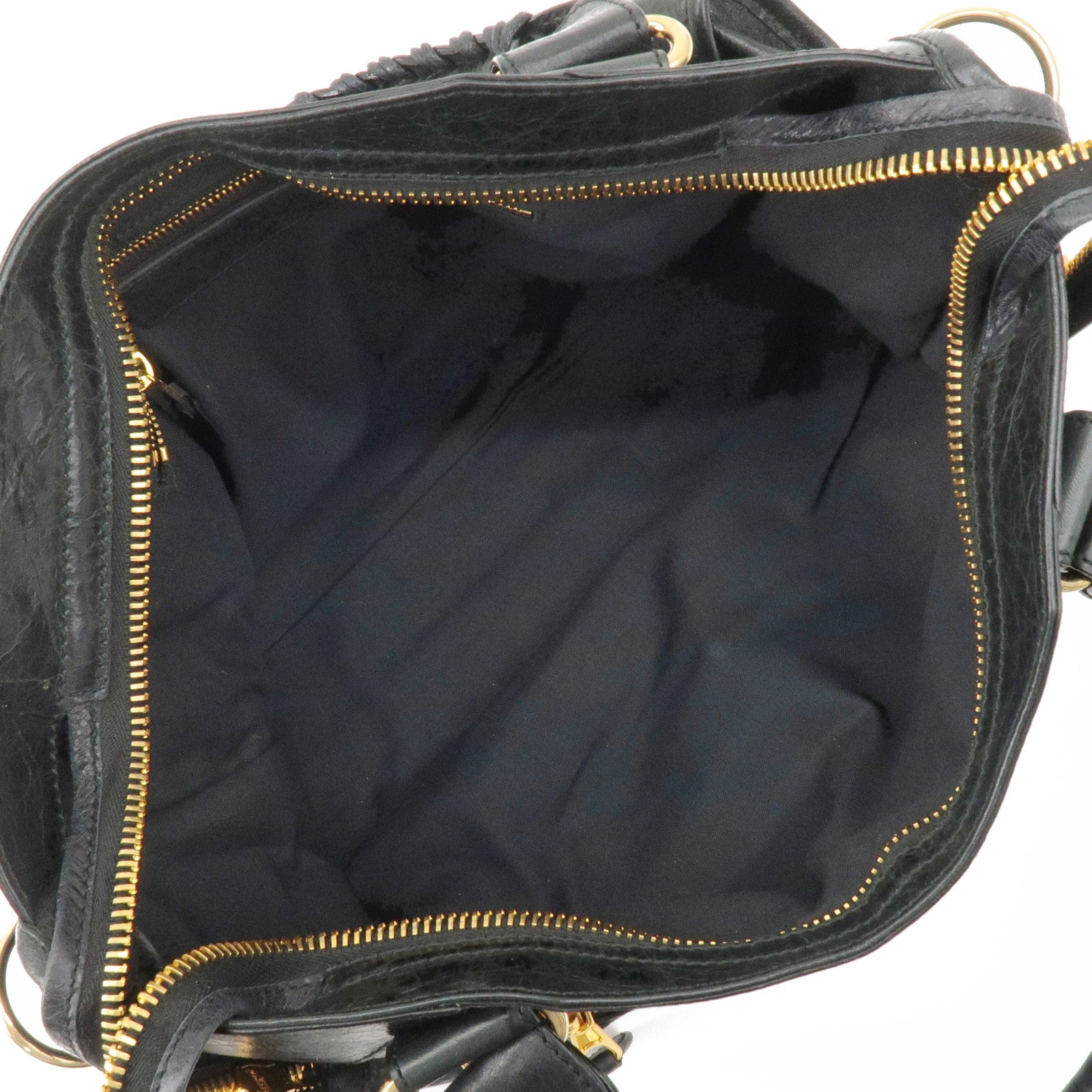 173084 – dct - The - Black - City - ep_vintage luxury Store