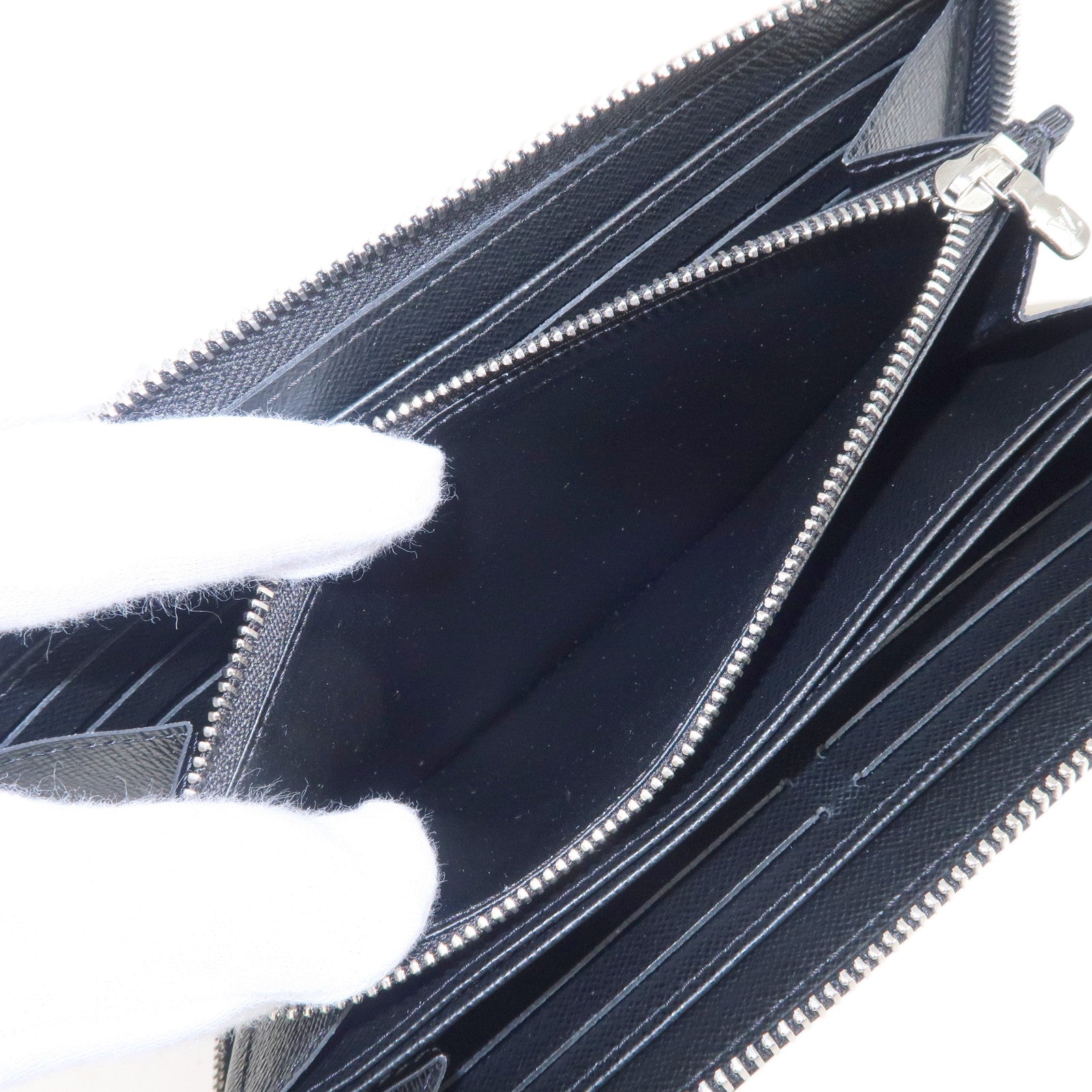 Louis Vuitton Zippy Wallet Epi Noir Black in Leather with Silver-tone - GB