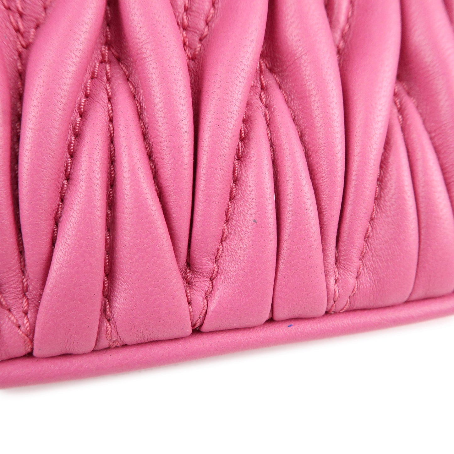 MIU MIU Matelasse Leather Chain Shoulder Bag Pink 5BH126