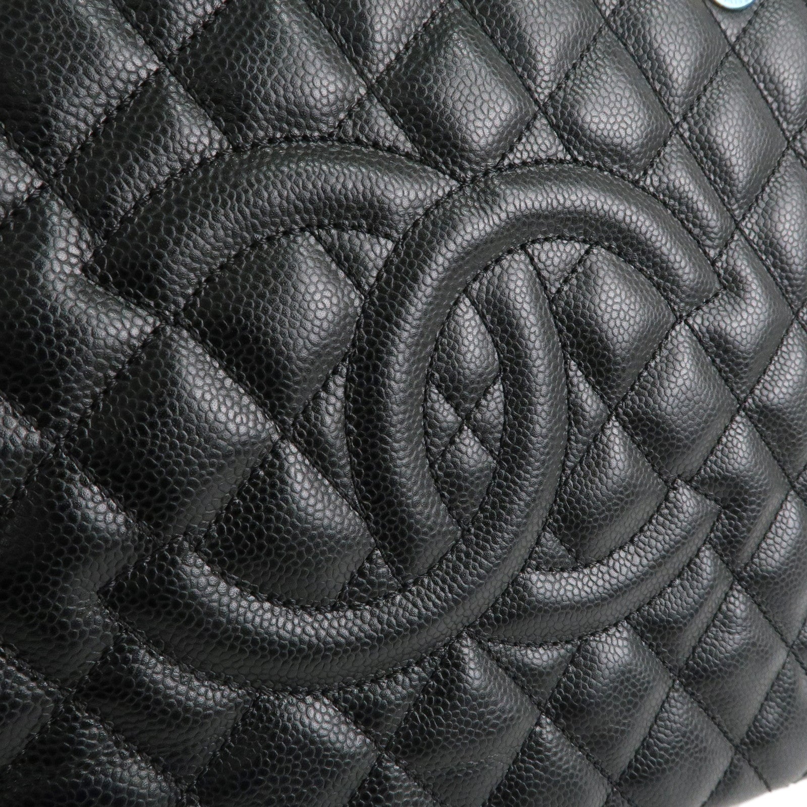 CHANEL-Matelasse-Caviar-Skin-GST-Tote-Bag-Shoulder-Bag-A50995 – dct-ep ...